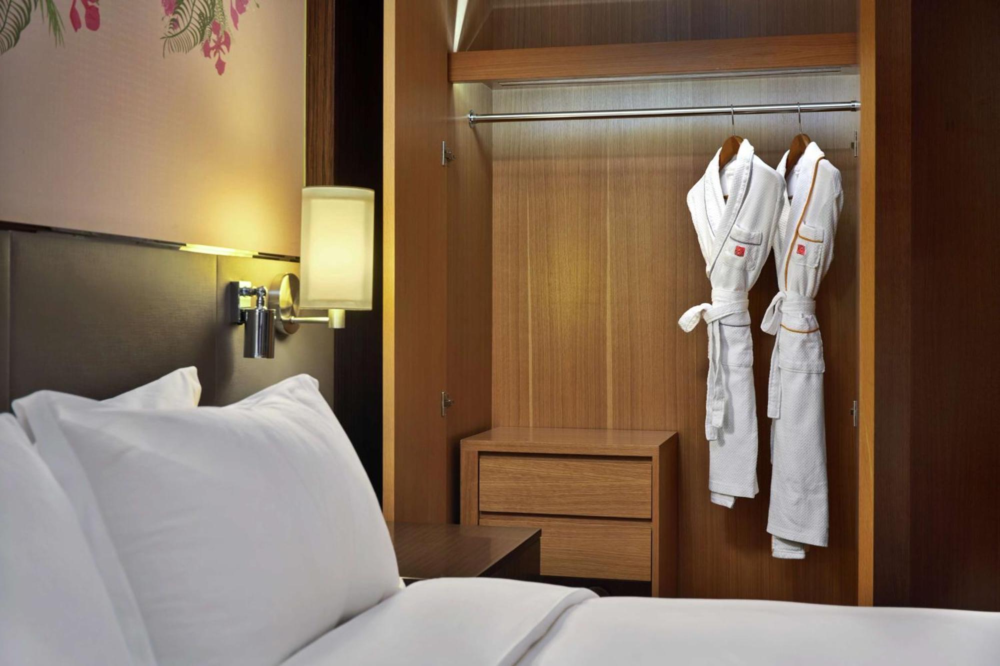 Hilton Garden Inn Shenzhen Bao'An Buitenkant foto